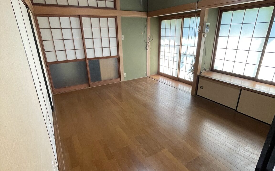 家財を整理し、修繕後に再び住める状態となった北九州市八幡東区の空き家